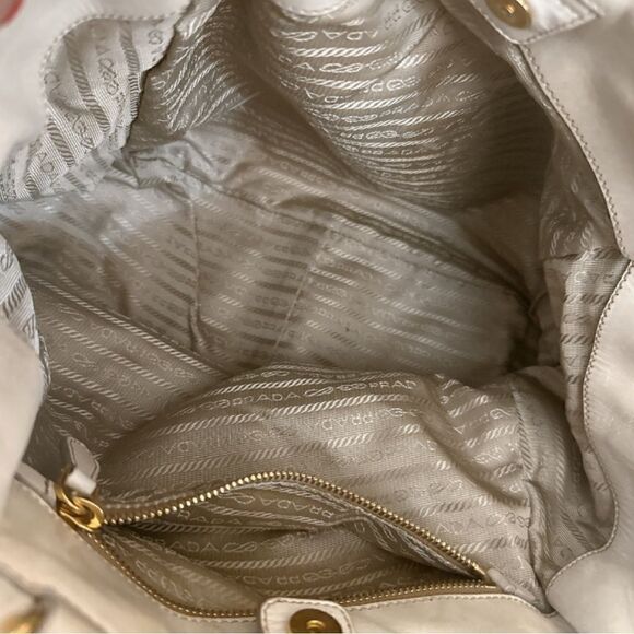 PRADA Vitello Two Way Hobo Beige Fringe Leather Bag - Picture 7 of 15